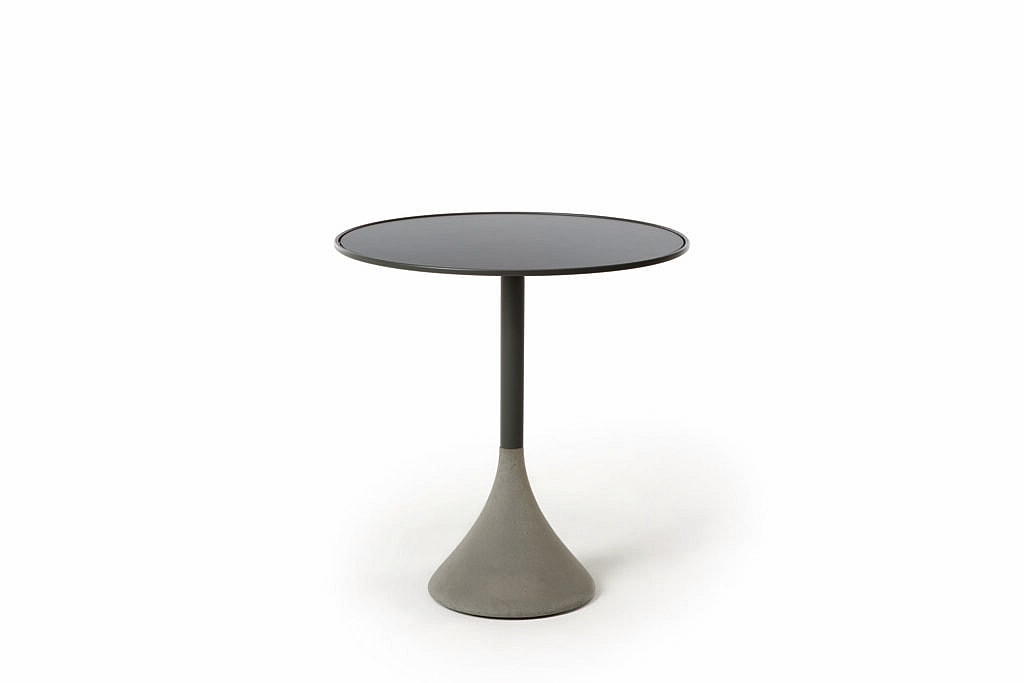 'Concreto' table in grey black, Ethimo