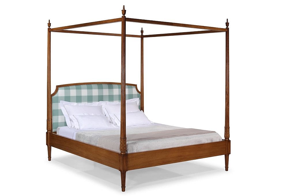 ‘Canopy Louis XVI’ bed, Oficina Inglesa Furniture